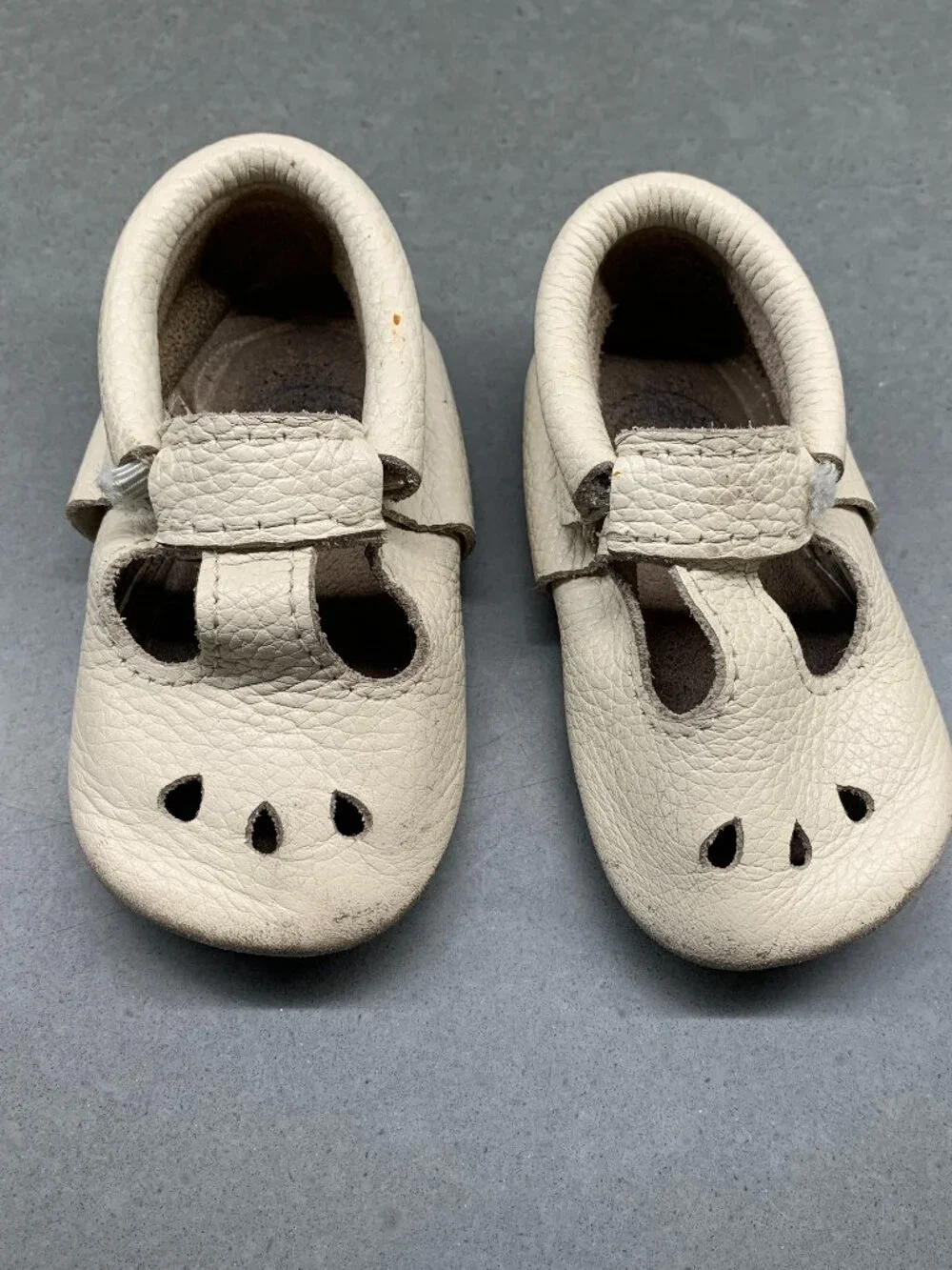 Freshly Picked Cream Leather Mary Jane Moccasins Size 3 Soft Sole Baby Shoes
